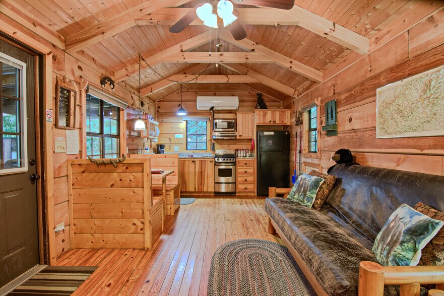 More Photos Of 5830 NC 209 Hwy, Hot Springs Specialty For Sale