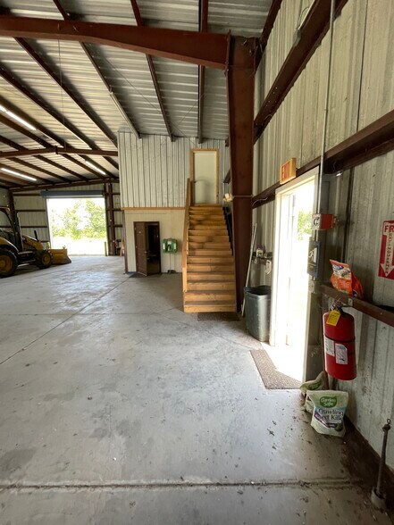 More Photos Of 8801 W Beaver St, Jacksonville Land For Lease