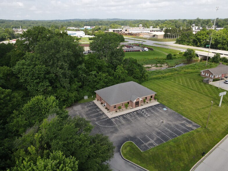 More Photos Of 30 Spring Mill Ct, Mooresville Office For Lease