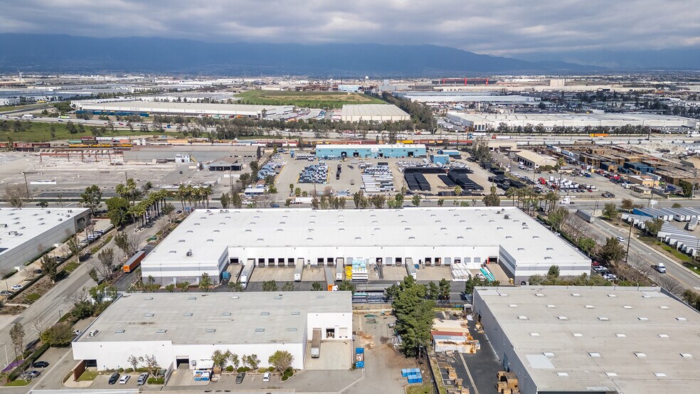 More Photos Of 10509 Business Dr, Fontana Warehouse For Lease