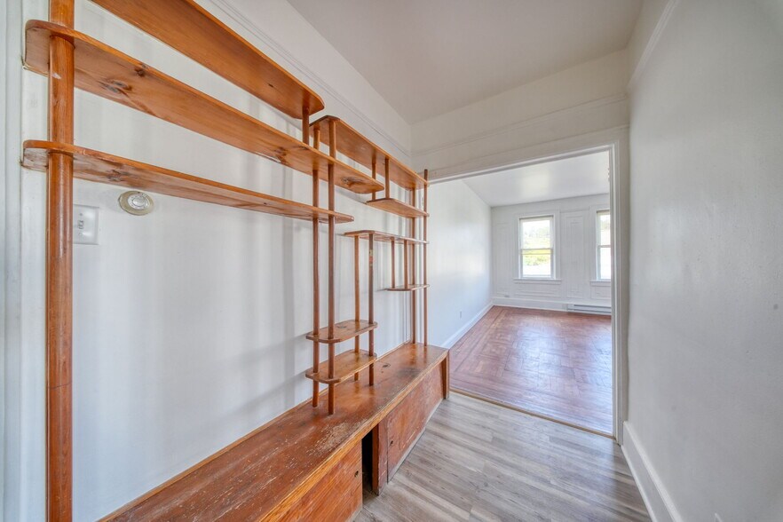 More Photos Of 9 Mongaup Rd, Hurleyville Apartments For Sale