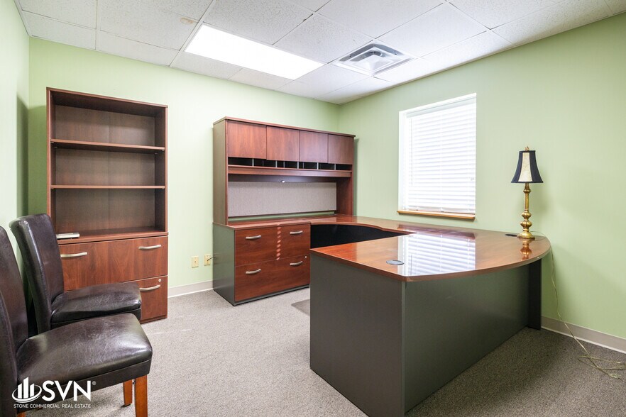 More Photos Of 111 Capital Ct, Nicholasville Industrial For Sale