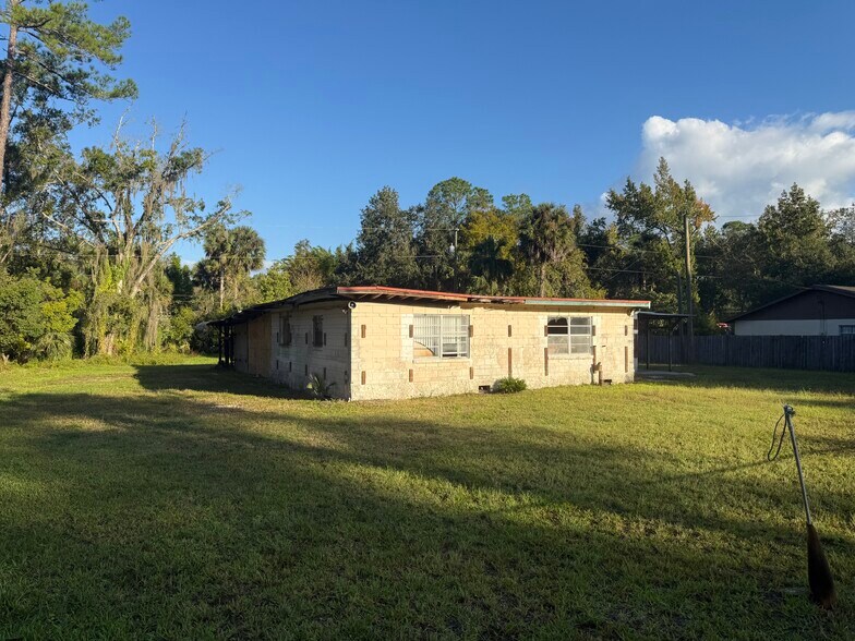 Primary Photo Of 2857 W SR 44, Deland General Retail For Sale