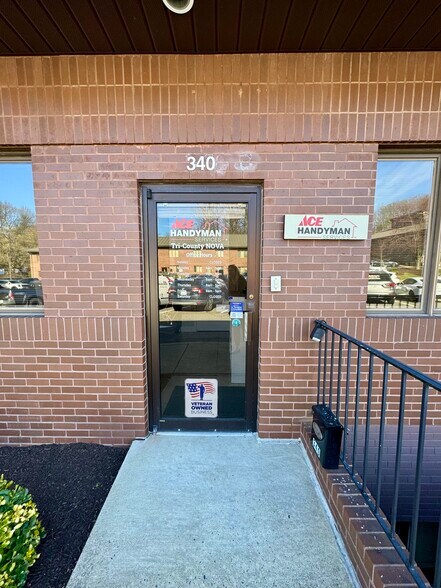 More Photos Of 2200 Opitz Blvd, Woodbridge Medical For Lease