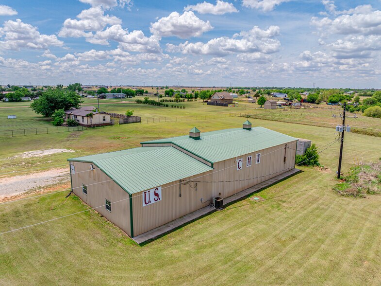 More Photos Of 22514 2930 rd, Kingfisher Industrial For Sale