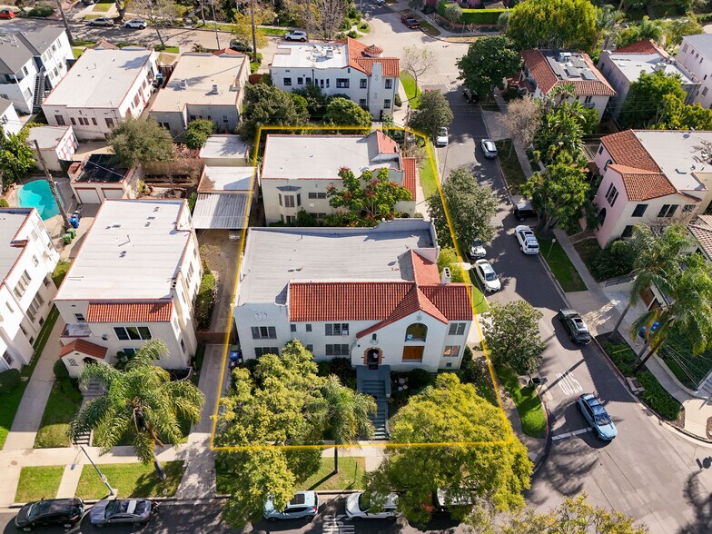 More Photos Of 1040 S Longwood Ave, Los Angeles Apartments For Sale