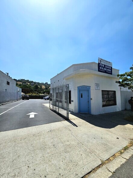 More Photos Of 3508 Eagle Rock Blvd, Los Angeles Loft Creative Space For Lease