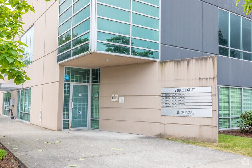 More Photos Of 7 Burbidge St, Coquitlam Warehouse For Lease