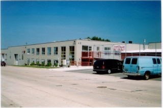 Primary Photo Of 1415 1st Ave, Mankato Showroom For Sale