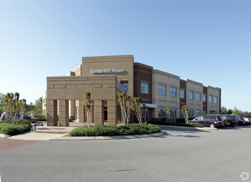 More Photos Of 1370 Gateway Blvd, Murfreesboro Medical For Lease