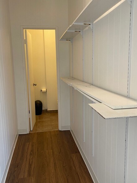 More Photos Of 1800-1808 Wilcox Ave, Hollywood Storefront Retail Office For Lease