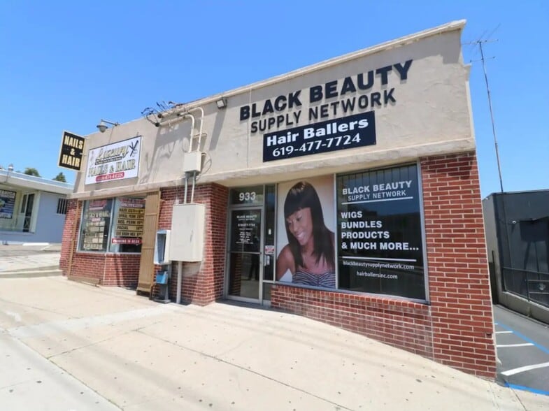 Primary Photo Of 927 Highland Ave, National City Freestanding For Sale
