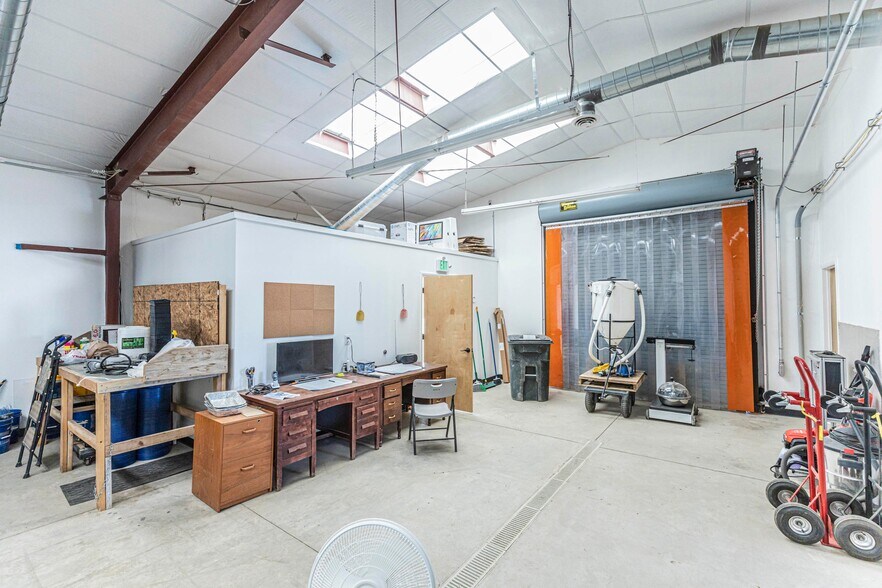 More Photos Of 2340 Bennett Rd, Rye Specialty For Sale