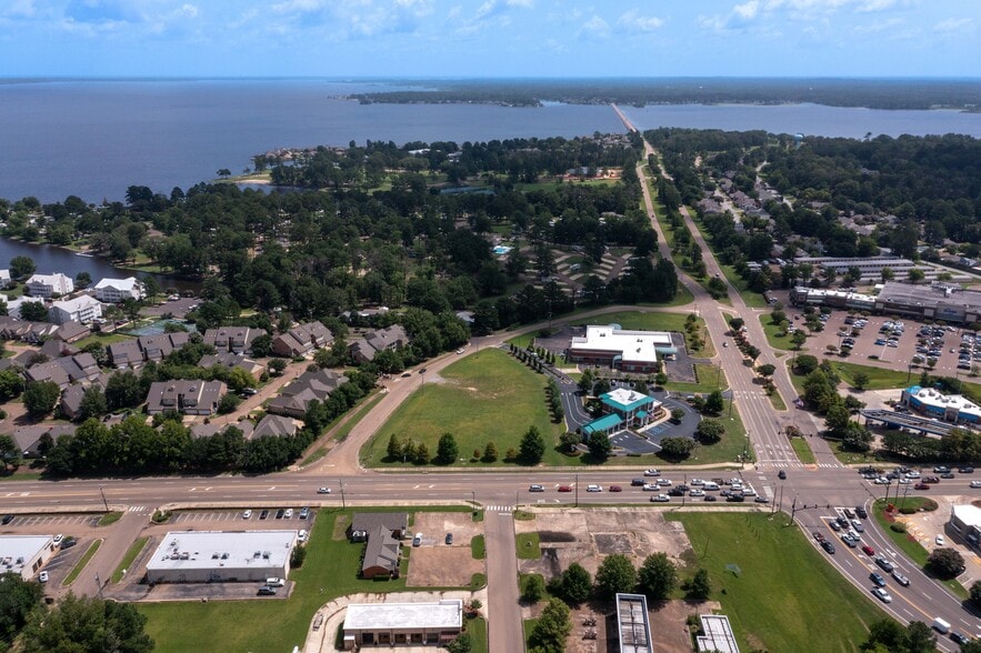 More Photos Of Spillway Rd & Lakeshore Dr, Brandon Land For Sale