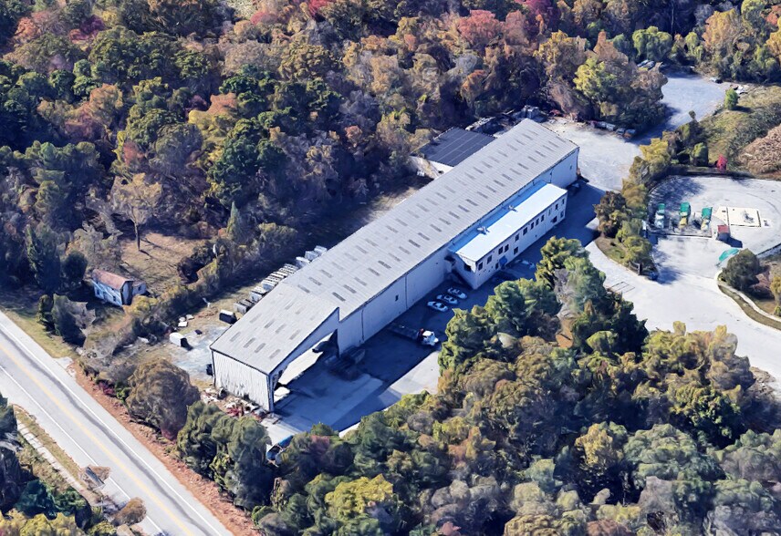 More Photos Of 521 Digiulian Blvd, Glen Burnie Warehouse For Lease