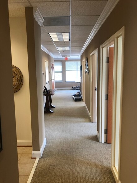 More Photos Of 44031 Pipeline Plz, Ashburn Medical For Lease