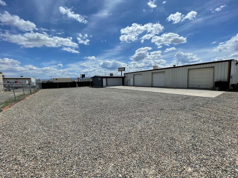 More Photos Of 2912 Hill Ave, Grand Junction Flex For Lease