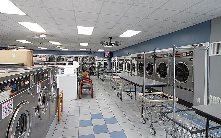 More Photos Of 2711 Veterans Memorial Dr, Mount Vernon Freestanding For Sale