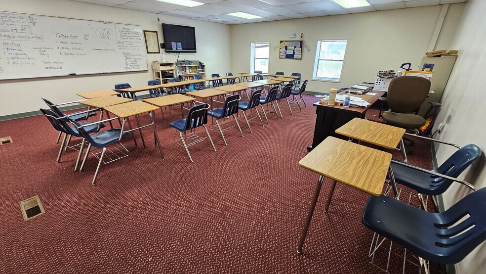 4961 Brownsville Rd, Powder Springs, GA 30127 Schools For Sale