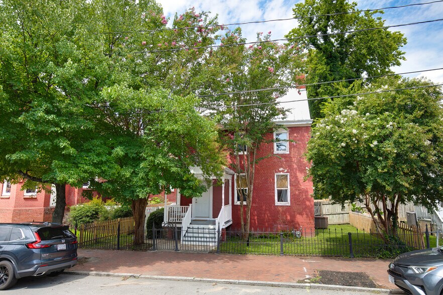 More Photos Of 2608 E Marshall St, Richmond Apartments For Sale