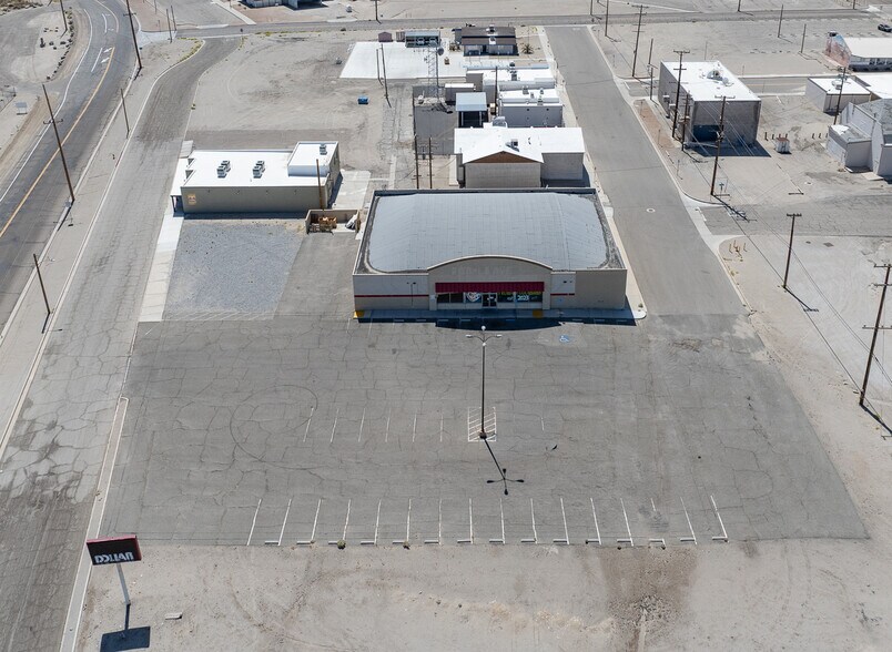 More Photos Of 13247 Jones St, Trona Freestanding For Sale