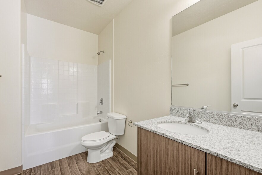 More Photos Of 119 N 800 W, Cedar City Apartments For Sale