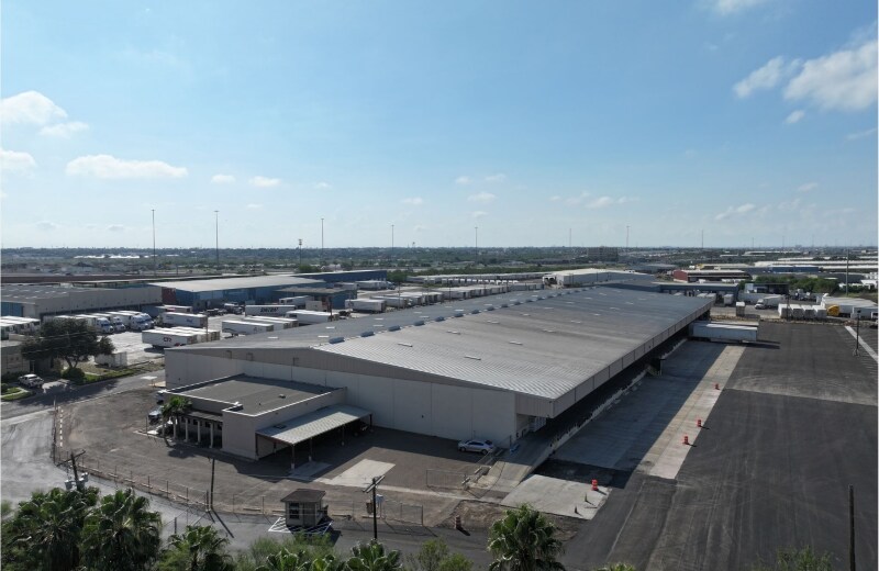 More Photos Of 8900 San Mateo Dr, Laredo Warehouse For Lease