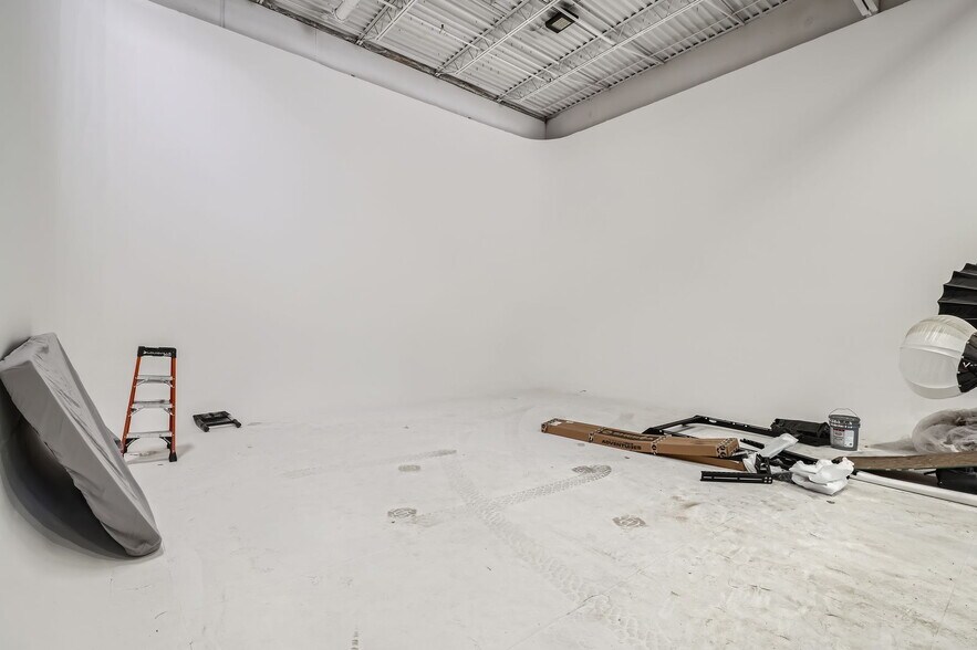 More Photos Of 120 Capital Dr, Golden Warehouse For Sale