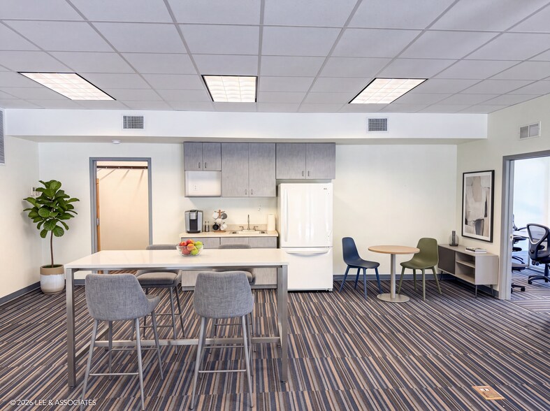 More Photos Of 802 NW 5th Ave, Gainesville Office For Lease