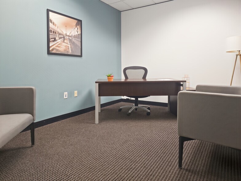 More Photos Of 1500 NW Bethany Blvd, Beaverton Coworking Space