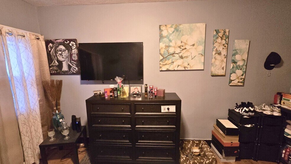 More Photos Of 132 Main St, Binghamton Apartments For Sale