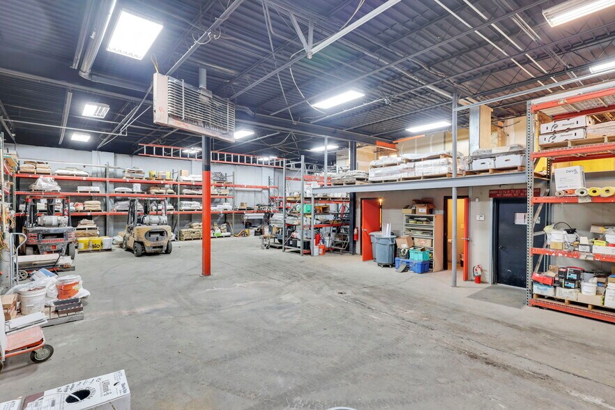 More Photos Of 1759 Old Leonard Ave, Columbus Warehouse For Sale