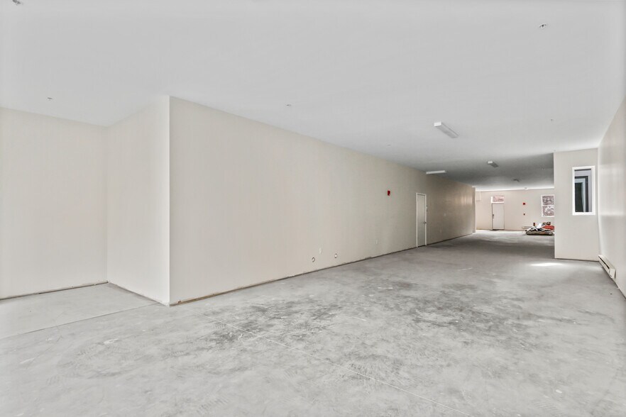 More Photos Of 1707 Eastern Ave, Baltimore Apartments For Lease