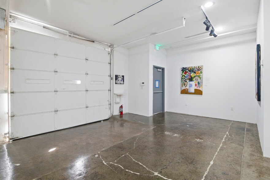 More Photos Of 1211 E Admiral Blvd, Tulsa Warehouse For Sale