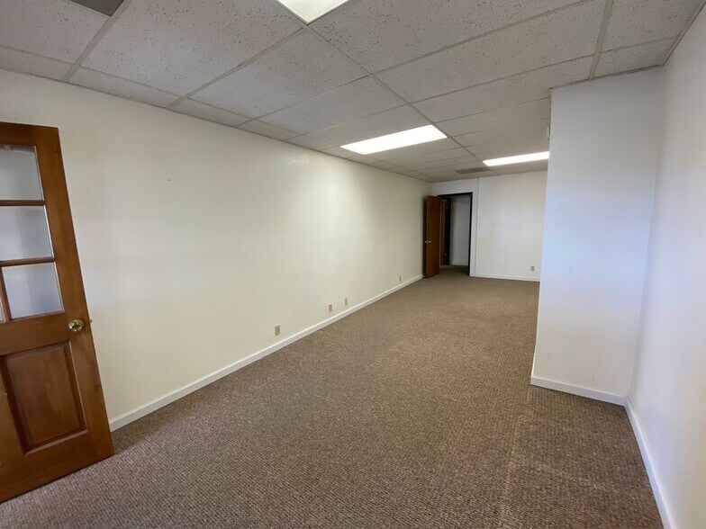 More Photos Of 935 Riverside Ave, Paso Robles Medical For Sale