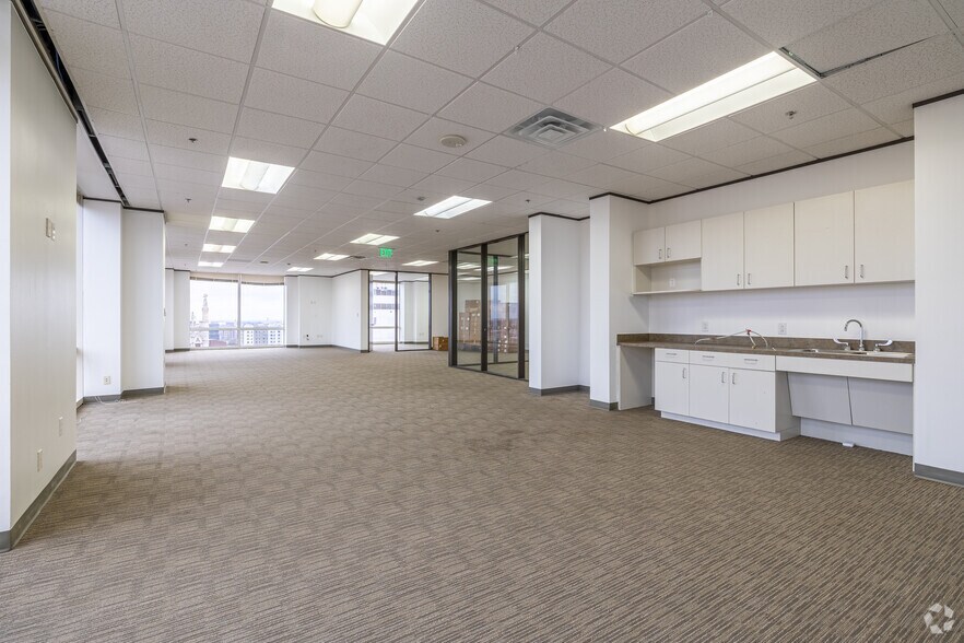 Photo of 11st Floor Ste 1135