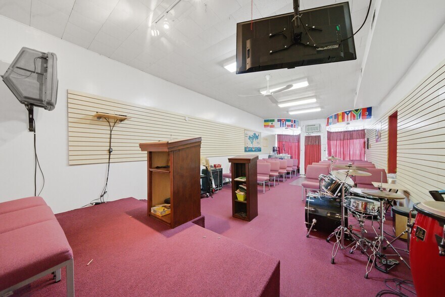 More Photos Of 3740-3746 W Fullerton Ave, Chicago Storefront Retail Residential For Sale