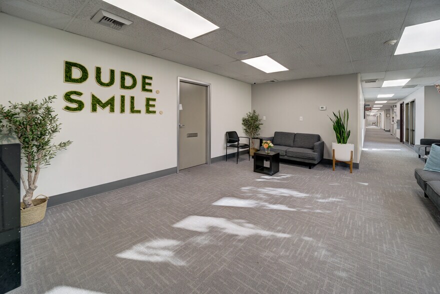 More Photos Of 2650 21st St, Sacramento Medical For Lease