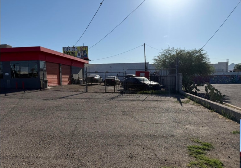 More Photos Of 649 W Hatcher Rd, Phoenix General Retail For Lease