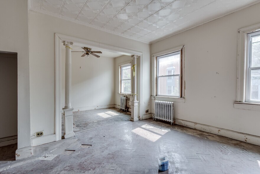 More Photos Of 122 Hoyt St, Brooklyn Multifamily For Sale