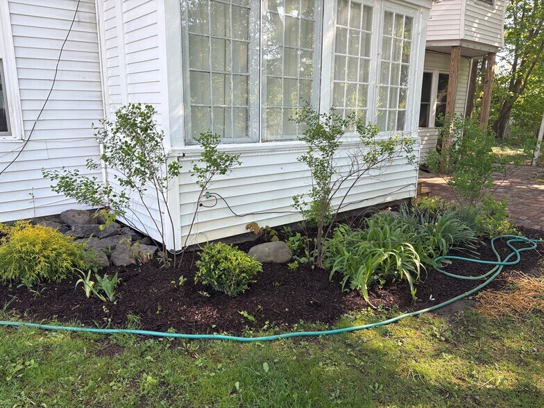 More Photos Of 328 Milton Ave, Ballston Spa Apartments For Sale