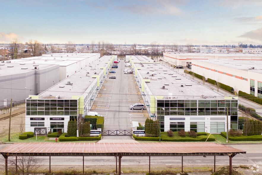 More Photos Of 618 E Kent Ave S, Vancouver Light Distribution For Sale