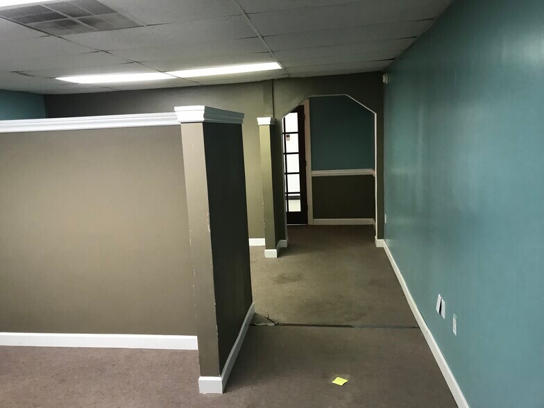 More Photos Of 2111 Saint Andrew St, Tarboro Unknown For Lease