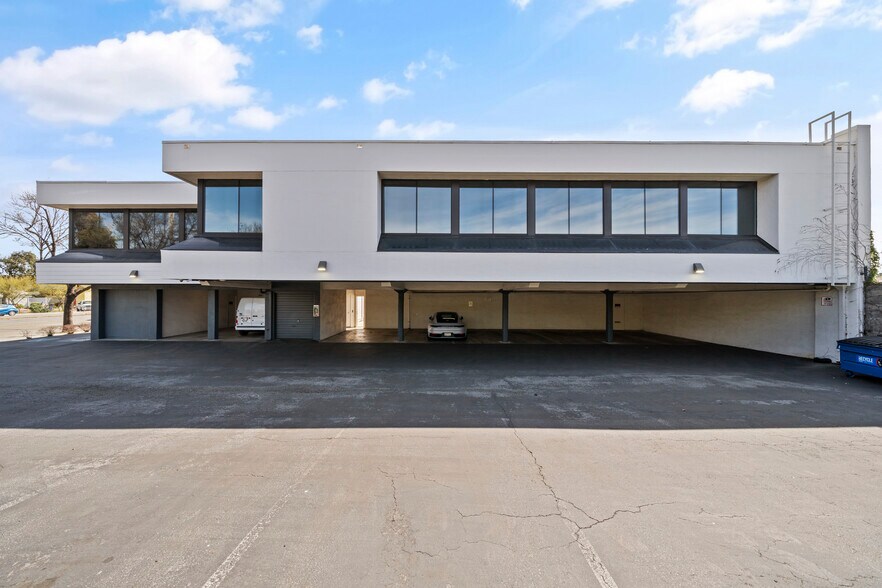 More Photos Of 310 W Hamilton Ave, Campbell Medical For Sale