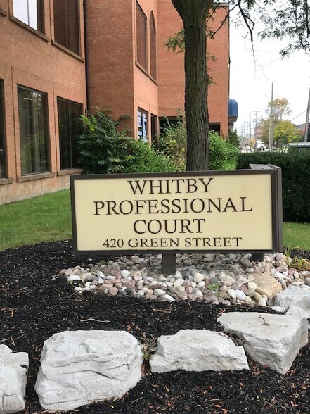 More Photos Of 420 Green St, Whitby Medical For Lease