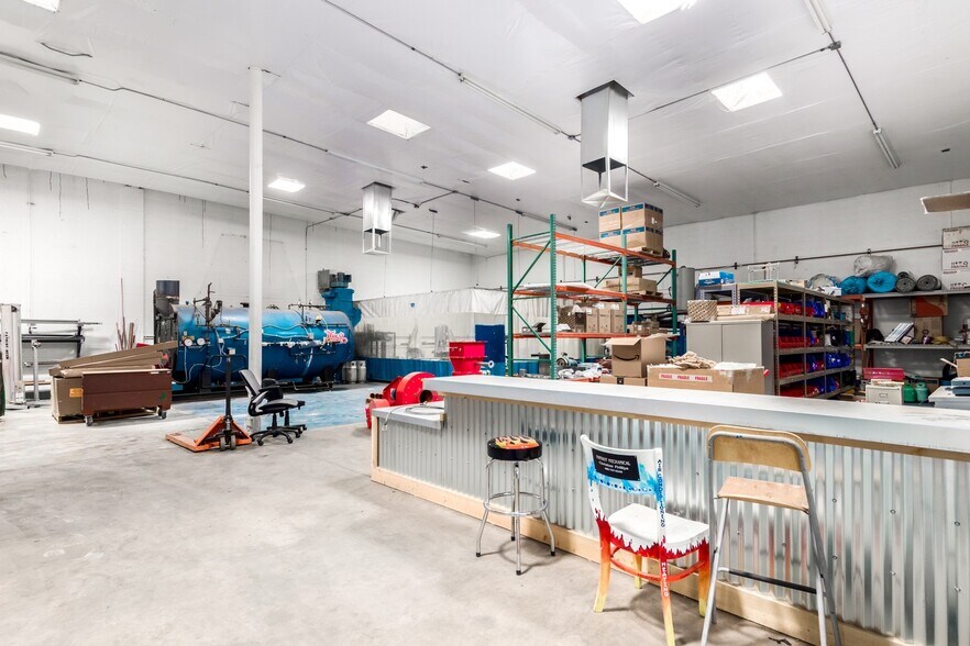 More Photos Of 4120 E Madison St, Phoenix Warehouse For Lease