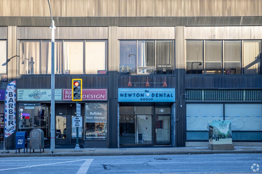 More Photos Of 282 Centre St, Newton Storefront Retail Office For Lease
