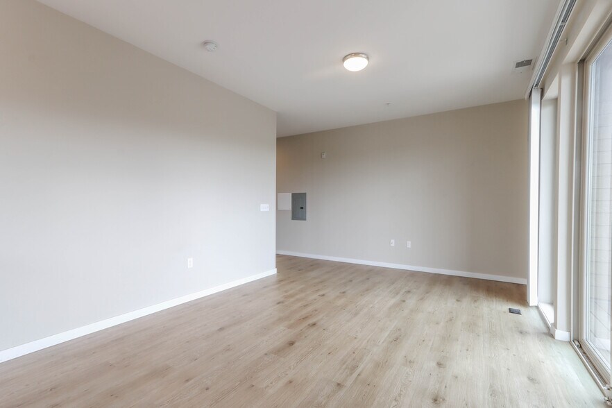 More Photos Of 610 Junction Rd, Madison Apartments For Sale