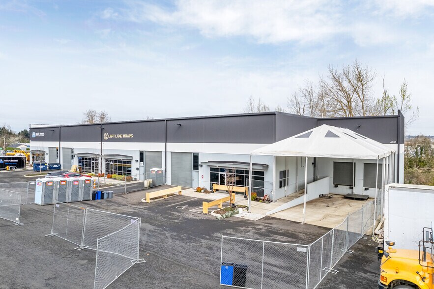 More Photos Of 6781 NE Columbia Blvd, Portland Warehouse For Lease
