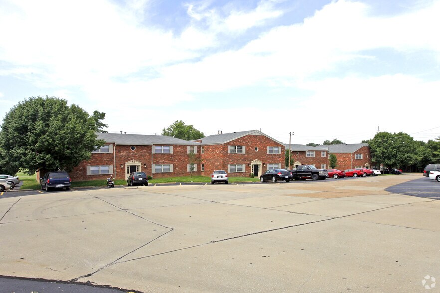 Primary Photo Of 2616 Union Rd, Saint Louis Apartments For Sale